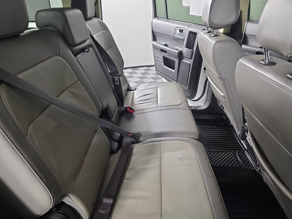 Used 2016 Ford Flex Limited w/ Limited Appearance Package image 40