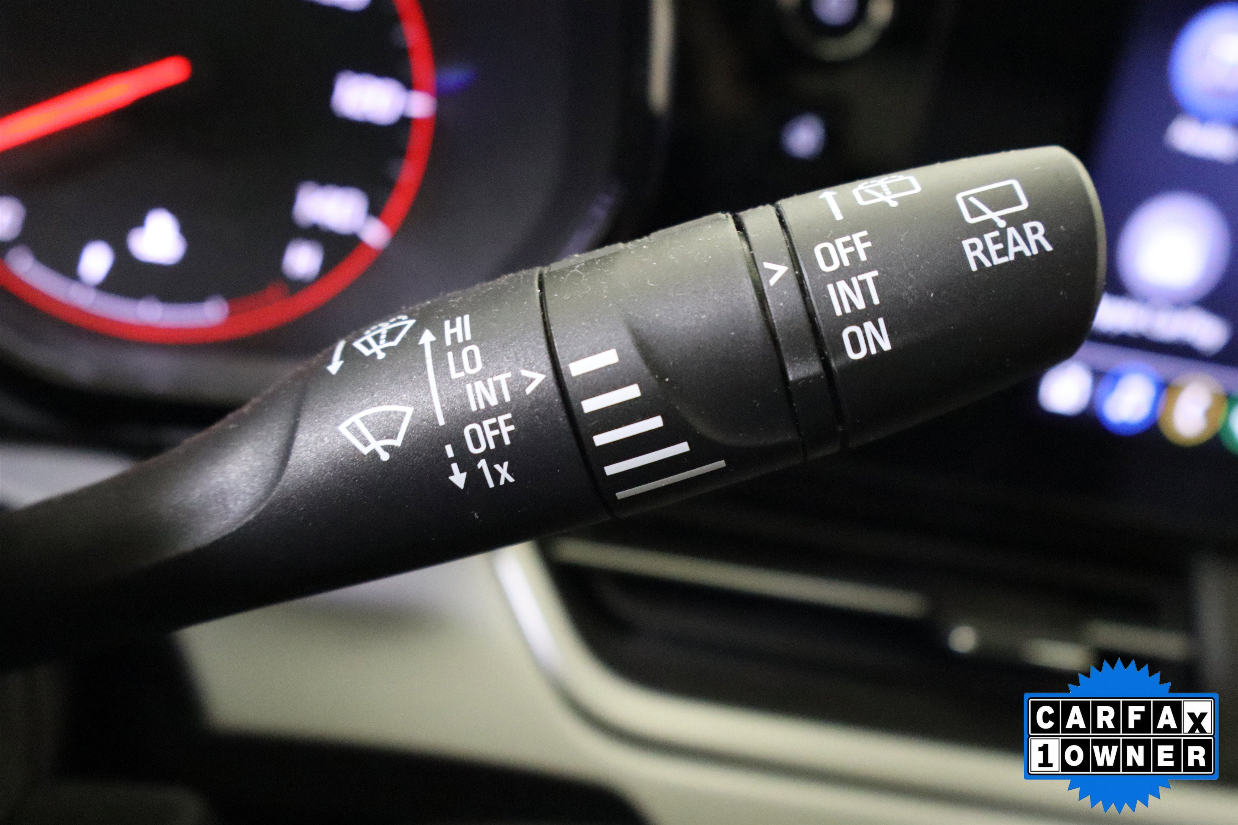 Used 2024 Chevrolet Trax RS w/ Sunroof Package image 31