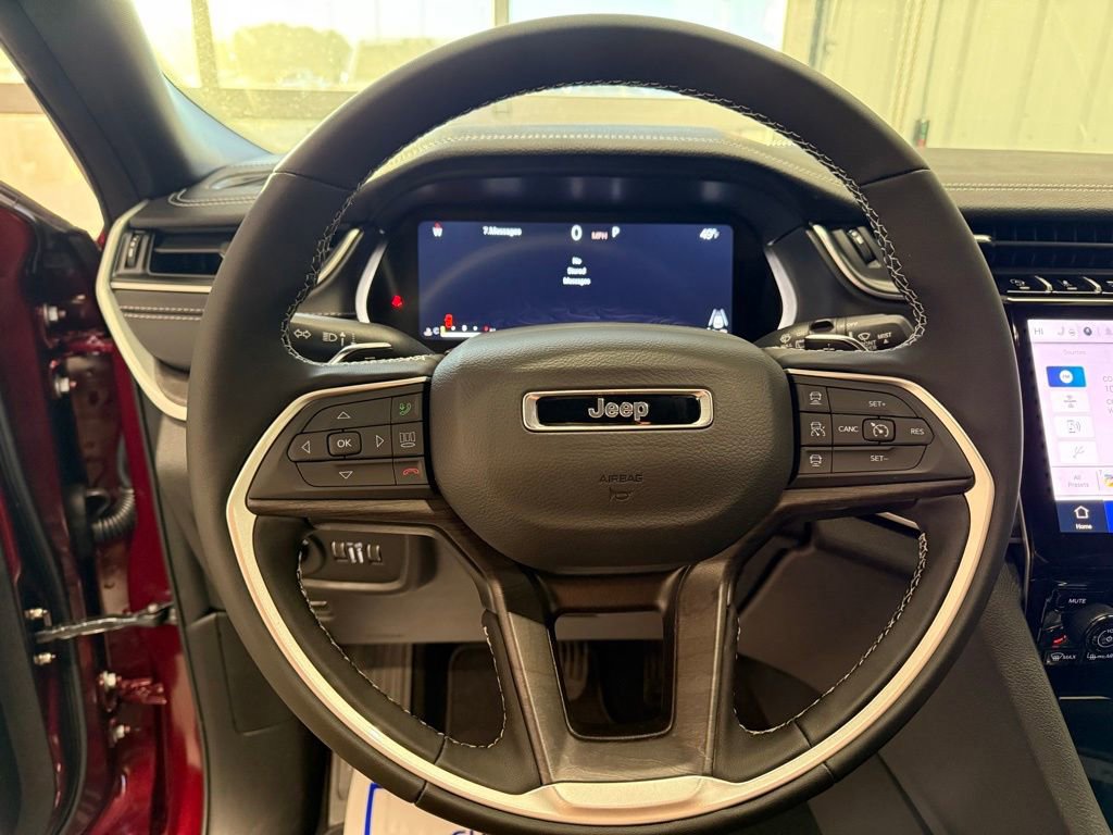 New 2025 Jeep Grand Cherokee Limited image 20