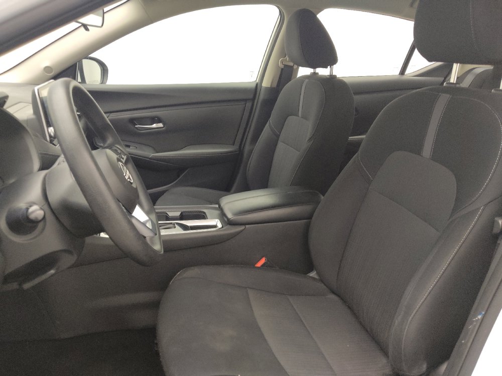 Used 2024 Nissan Sentra SV FWD image 17