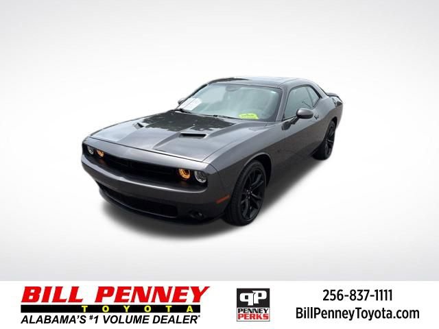 Used 2018 Dodge Challenger R/T w/ Driver Convenience Group RWD image 1