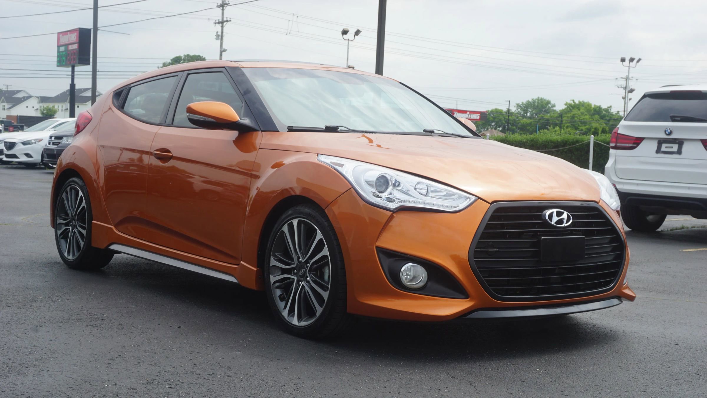 Used 2016 Hyundai Veloster Turbo w/ Option Group 04 image 3