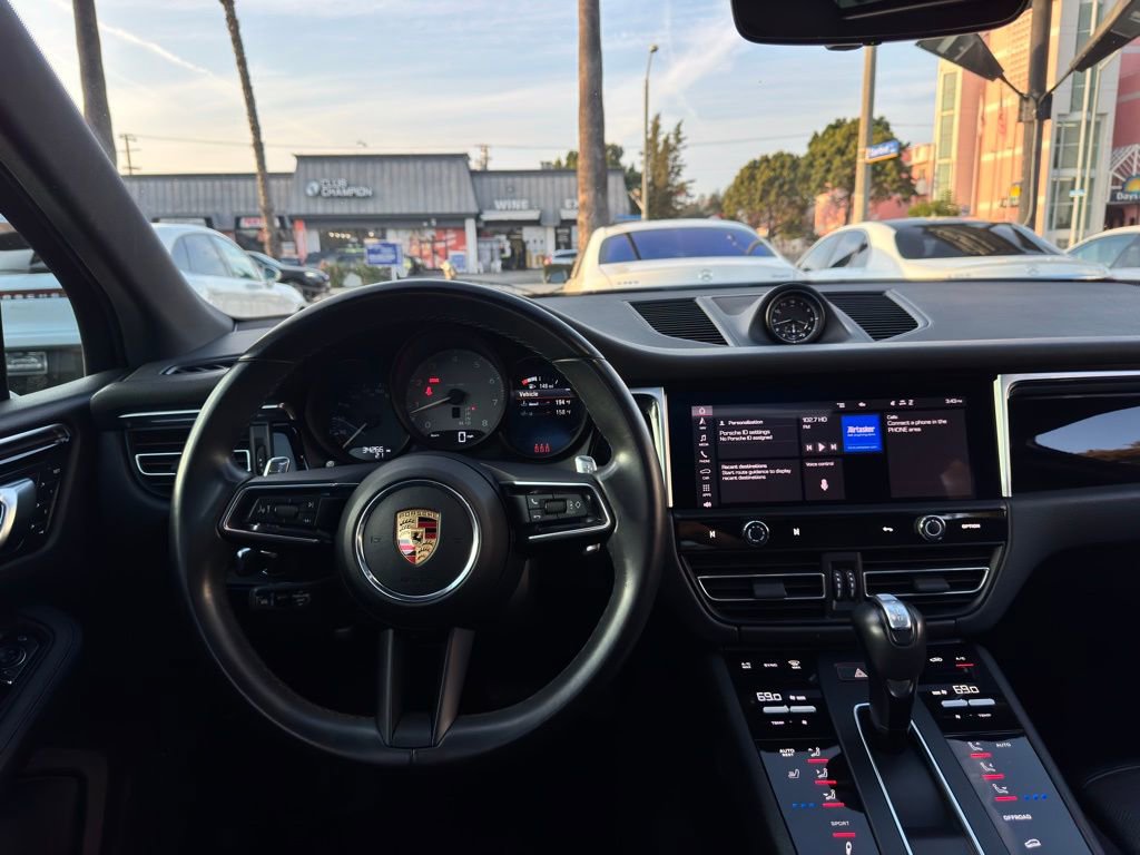 Used 2023 Porsche Macan S image 26