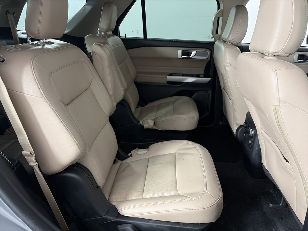 Used 2022 Ford Explorer Limited image 29