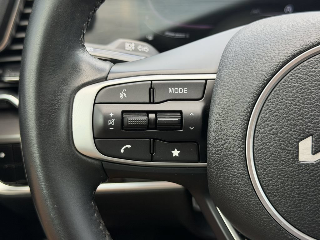 Certified 2024 Kia Sportage EX FWD image 33