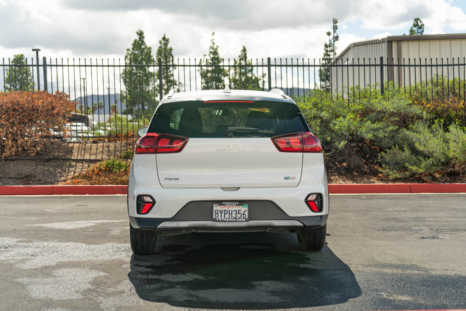 Used 2022 Kia Niro LXS FWD image 8