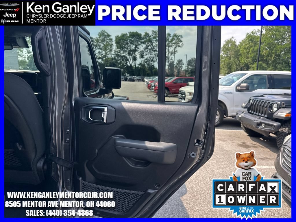 Used 2025 Jeep Gladiator Mojave w/ Convenience Group AWD/4WD image 22