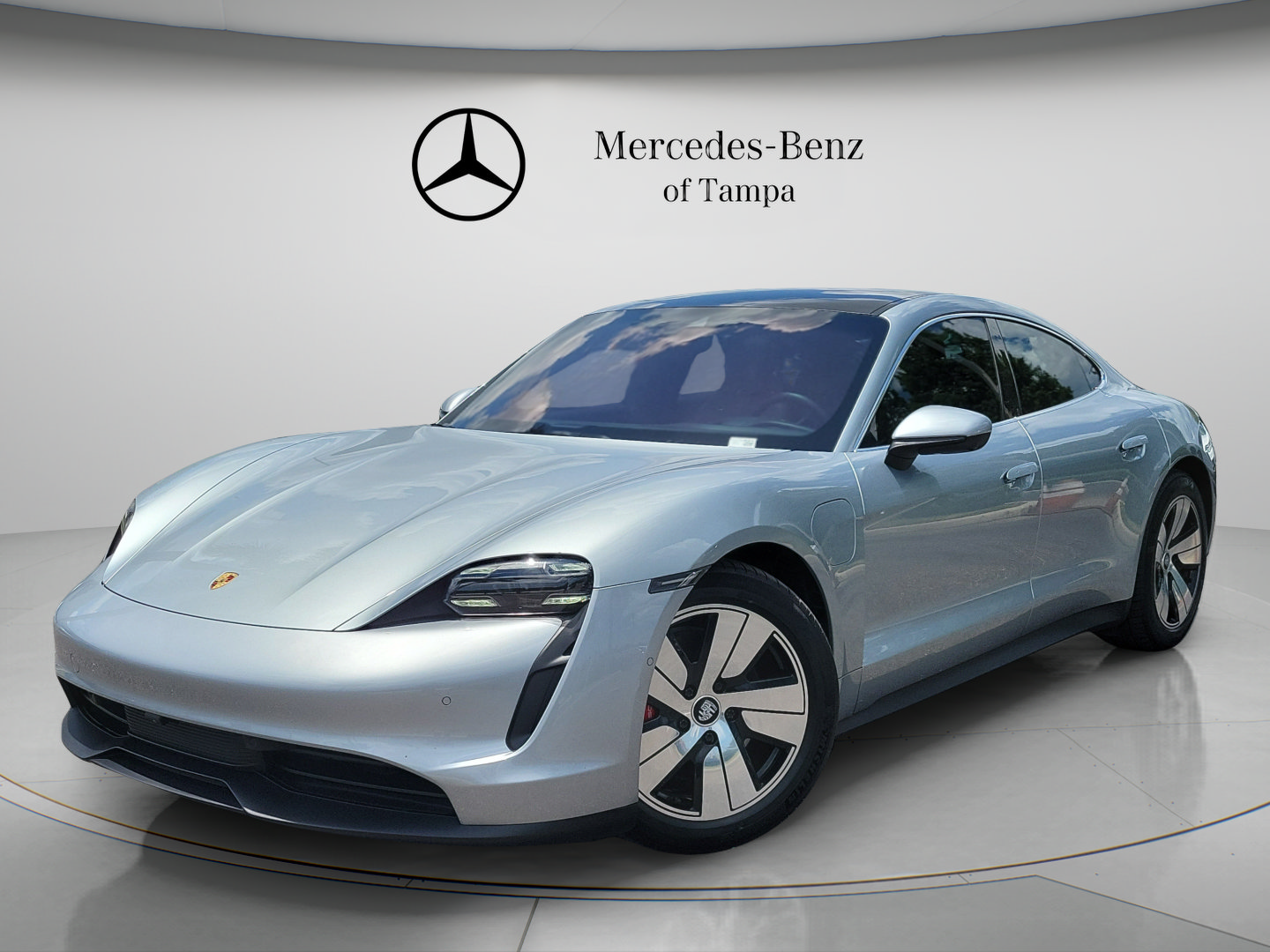Used 2020 Porsche Taycan 4S AWD/4WD image 1