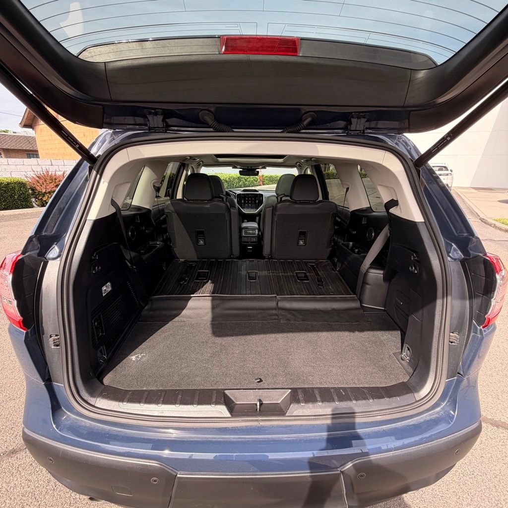 Used 2023 Subaru Ascent Limited w/ Technology Package AWD/4WD image 30