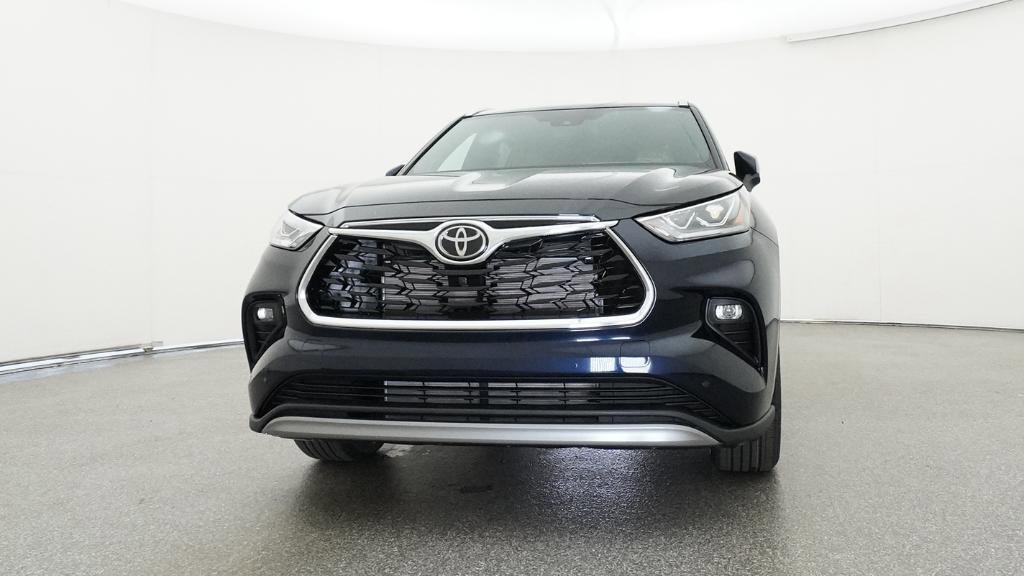 New 2026 Toyota Highlander Platinum AWD/4WD image 19