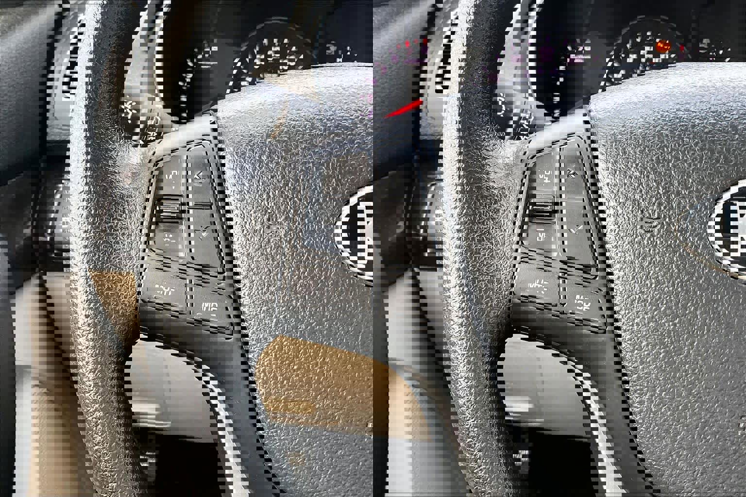 Used 2014 Kia Sorento LX image 23