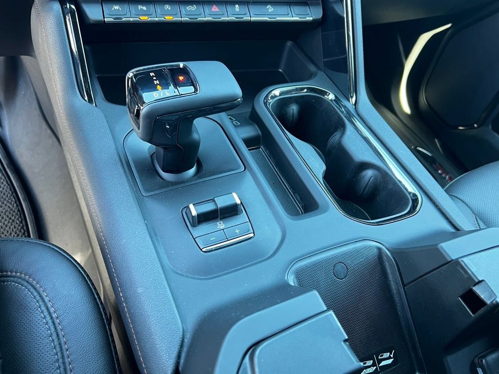 Used 2025 GMC Sierra 1500 AT4 AWD/4WD image 30