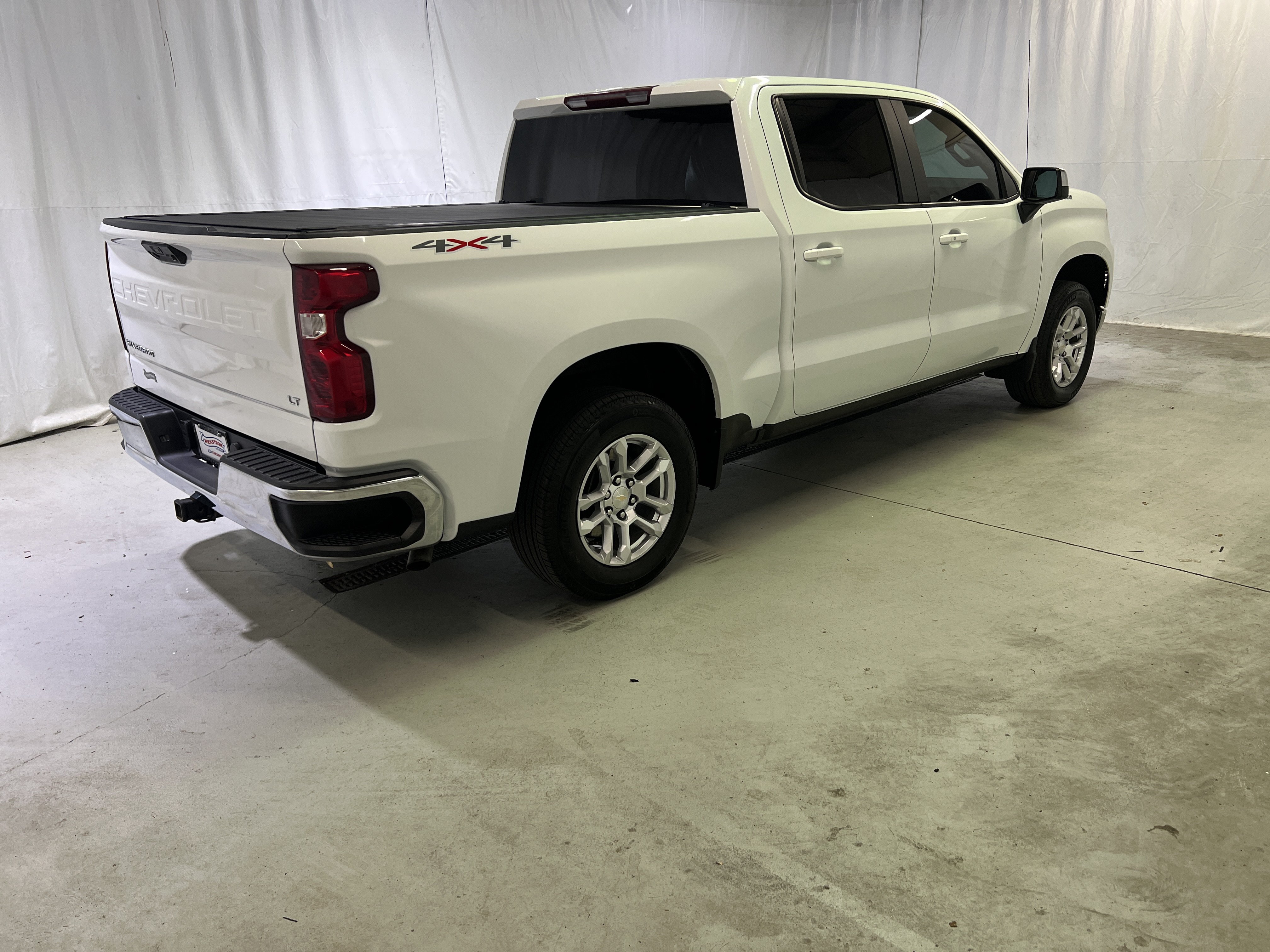 Certified 2023 Chevrolet Silverado 1500 LT AWD/4WD image 11