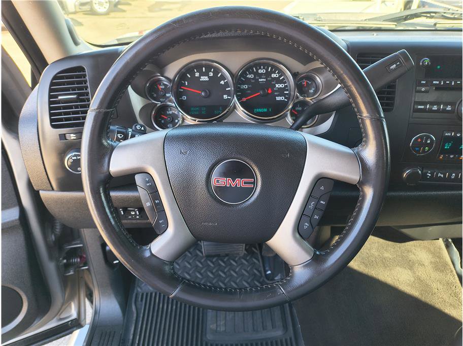 Used 2013 GMC Sierra 2500 SLE w/ SLE Preferred Package image 6