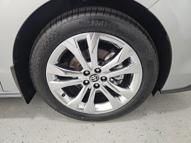 Certified 2022 Toyota Sienna Platinum FWD image 9