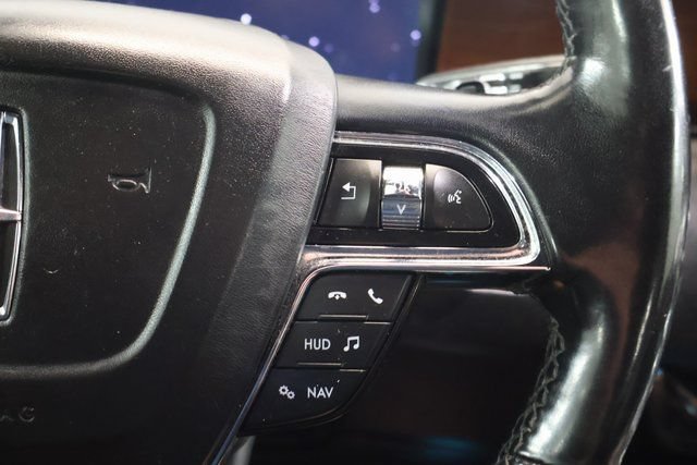 Used 2019 Lincoln Navigator Reserve w/ Cargo Package AWD/4WD image 18