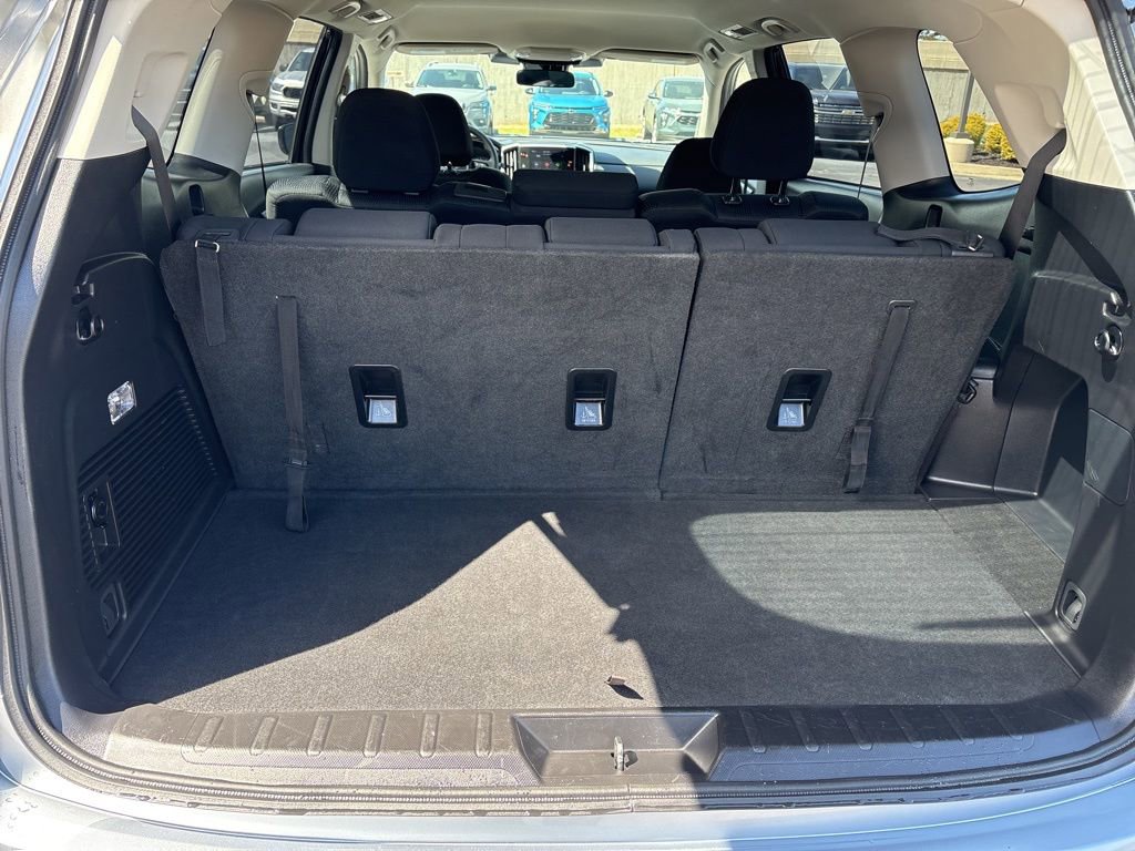 Used 2023 Subaru Ascent 8-Passenger image 7