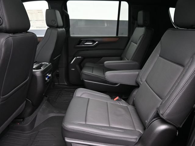 New 2026 GMC Yukon XL Denali w/ Sun & Power Step Package AWD/4WD image 11
