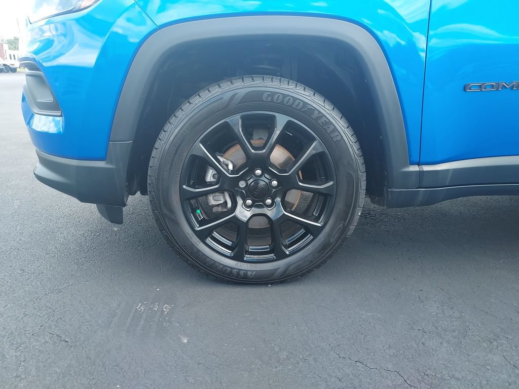 Used 2022 Jeep Compass Latitude AWD/4WD image 10