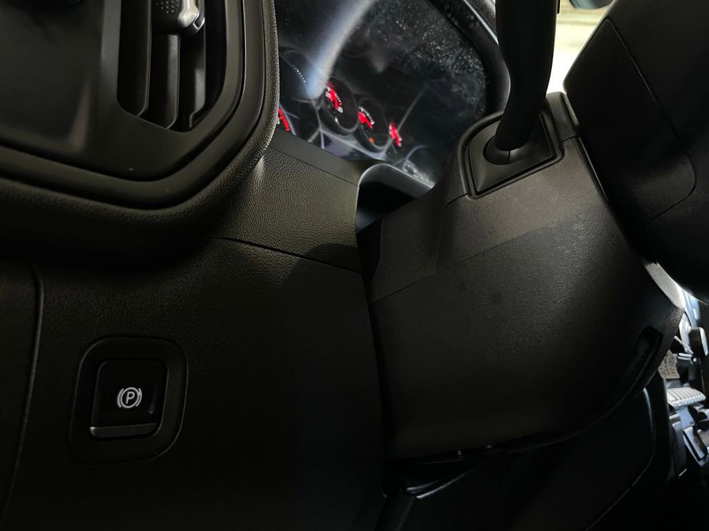 Used 2021 Chevrolet Silverado 1500 Custom image 23