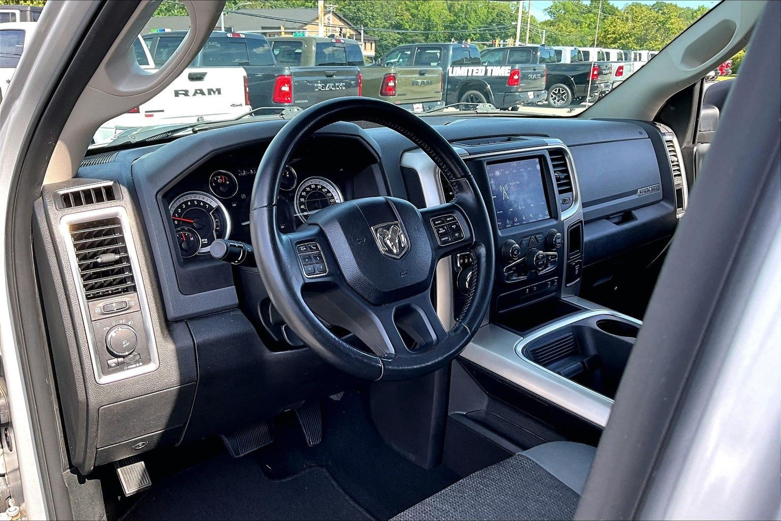 Used 2019 RAM 1500 Lone Star RWD image 11