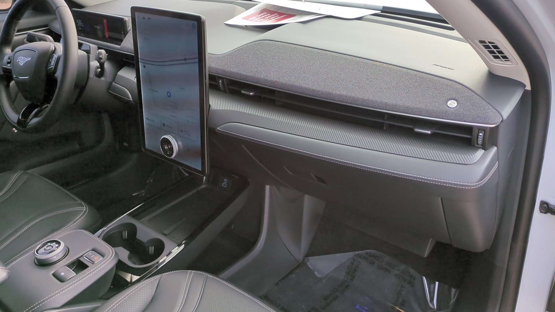 Used 2023 Ford Mustang Mach-E Premium image 33