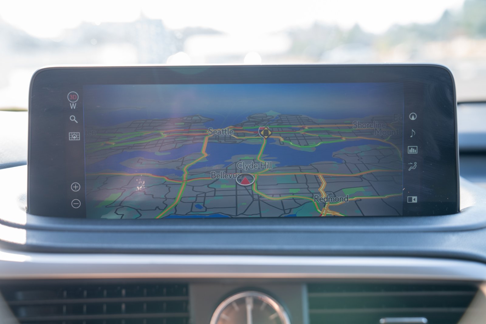 Used 2020 Lexus RX 450h AWD w/ Premium Package image 15