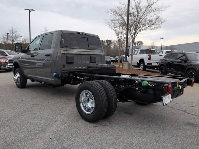 New 2026 RAM 3500 Tradesman AWD/4WD image 6