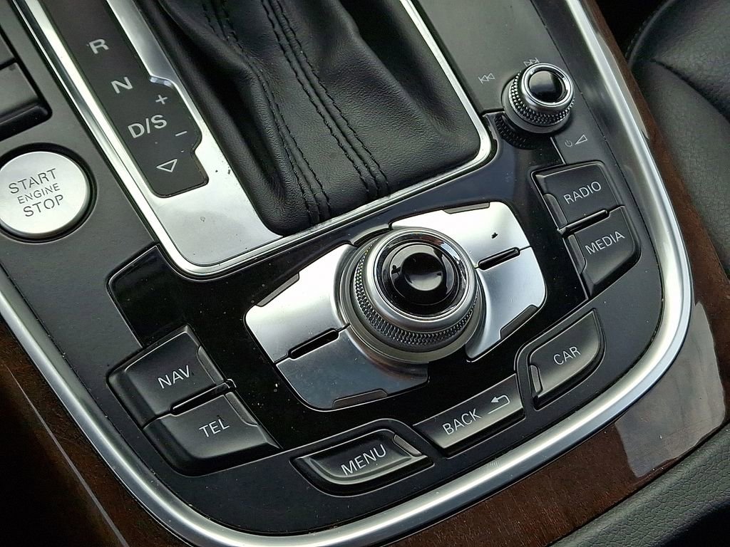 Used 2016 Audi Q5 2.0T Premium Plus w/ Technology Package image 27