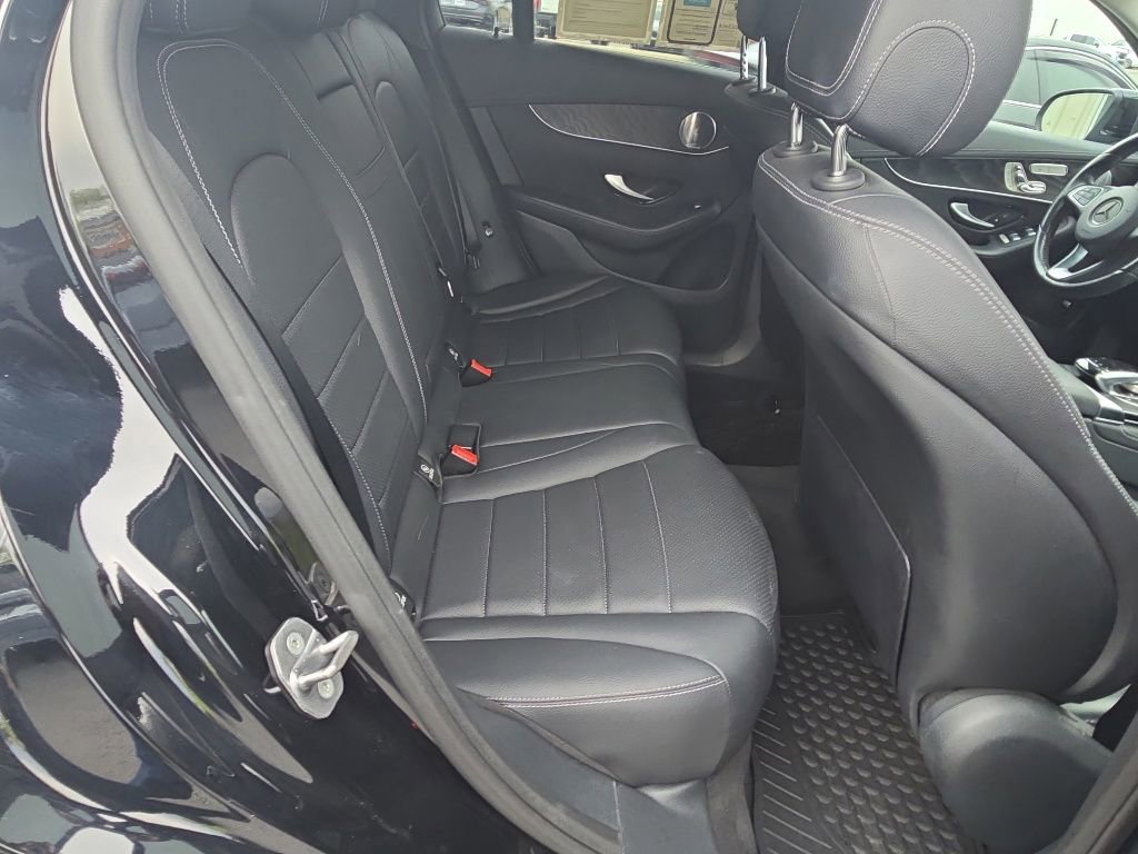 Used 2017 Mercedes-Benz GLC 300 4MATIC Coupe image 26