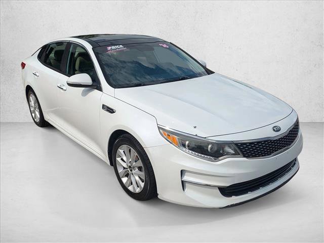 Used 2016 Kia Optima EX w/ Premium Package FWD image 3
