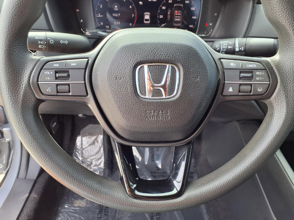 Used 2023 Honda Accord LX image 17