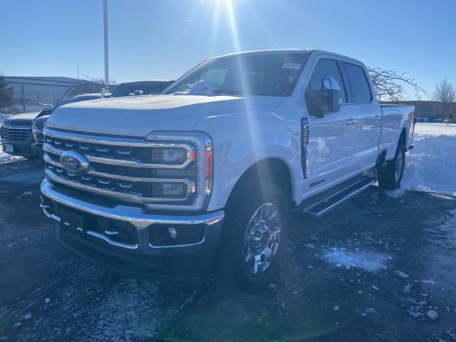 Used 2023 Ford F350 Lariat w/ Chrome Package image 2