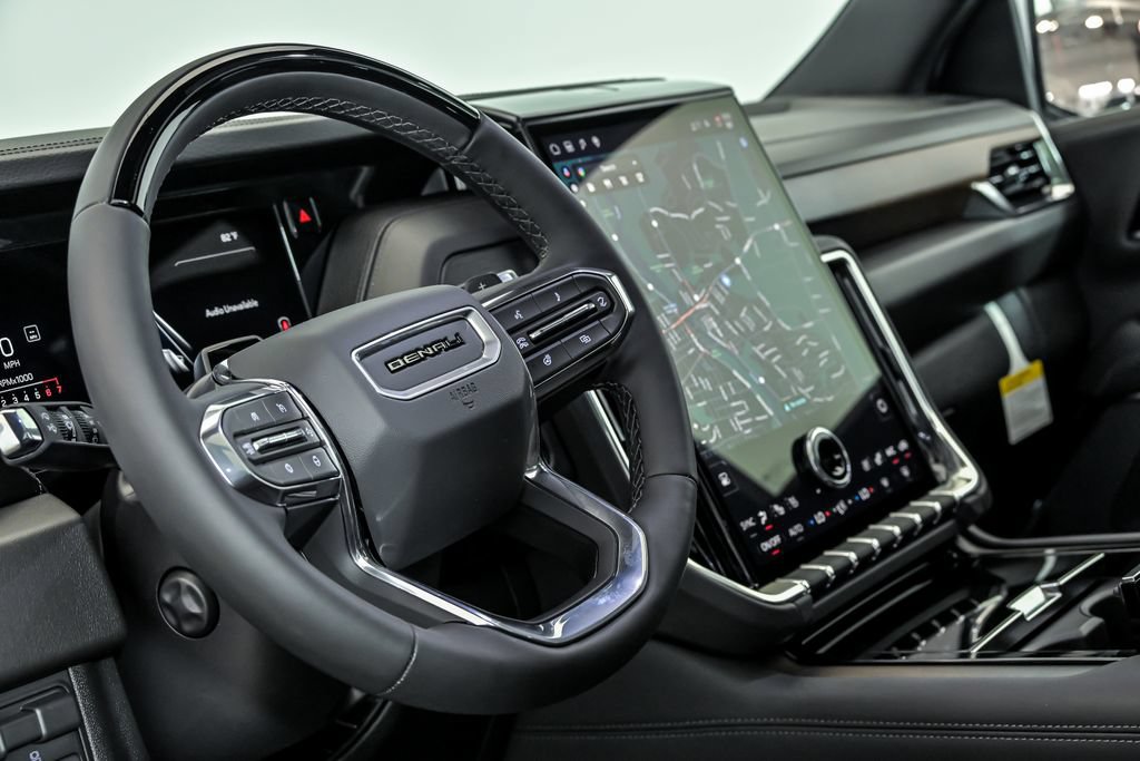 New 2026 GMC Yukon Denali w/ Denali Reserve Package AWD/4WD image 13