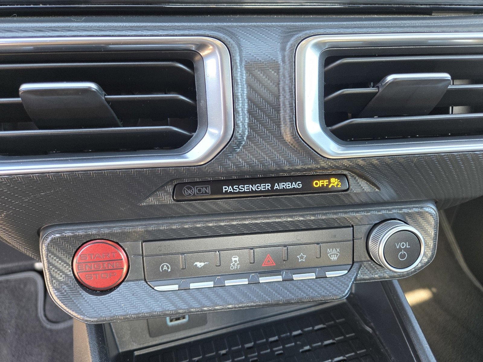 Used 2024 Ford Mustang Premium image 13