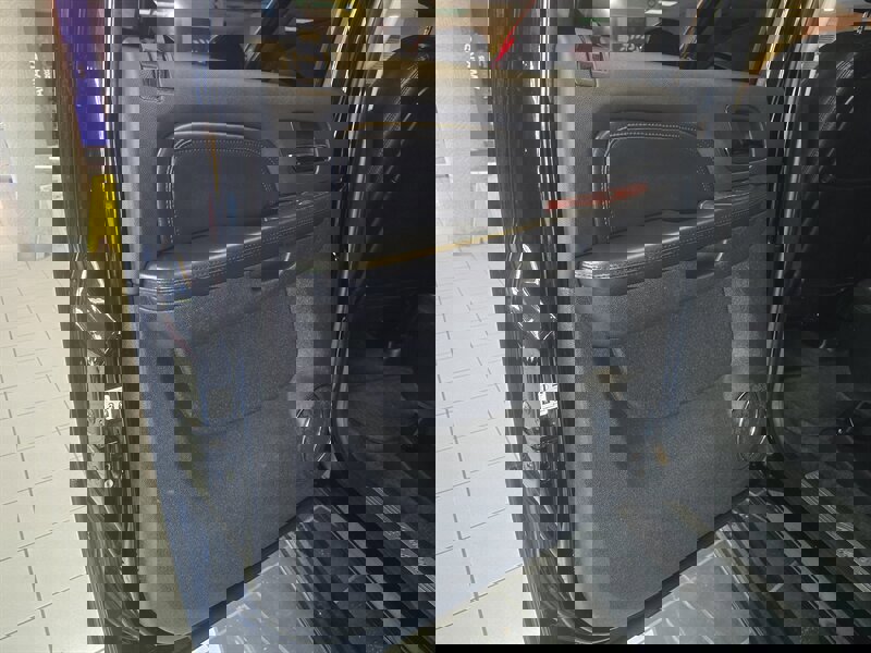 Used 2009 Cadillac Escalade EXT image 10