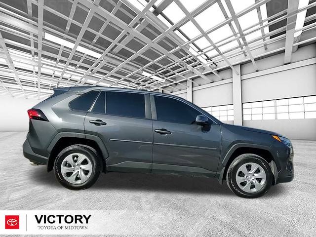 Used 2025 Toyota RAV4 LE image 2