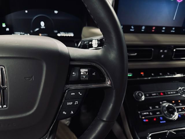 Used 2022 Lincoln Nautilus Reserve image 29