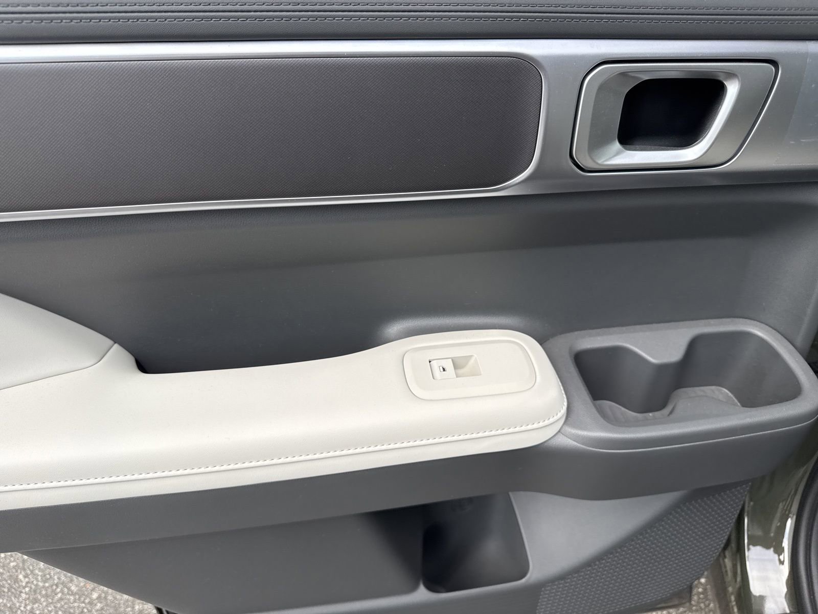 Used 2026 Hyundai Santa Fe SEL image 17