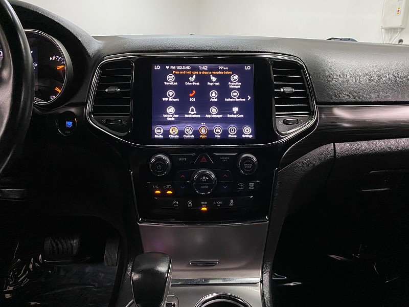 Used 2020 Jeep Grand Cherokee Altitude image 19