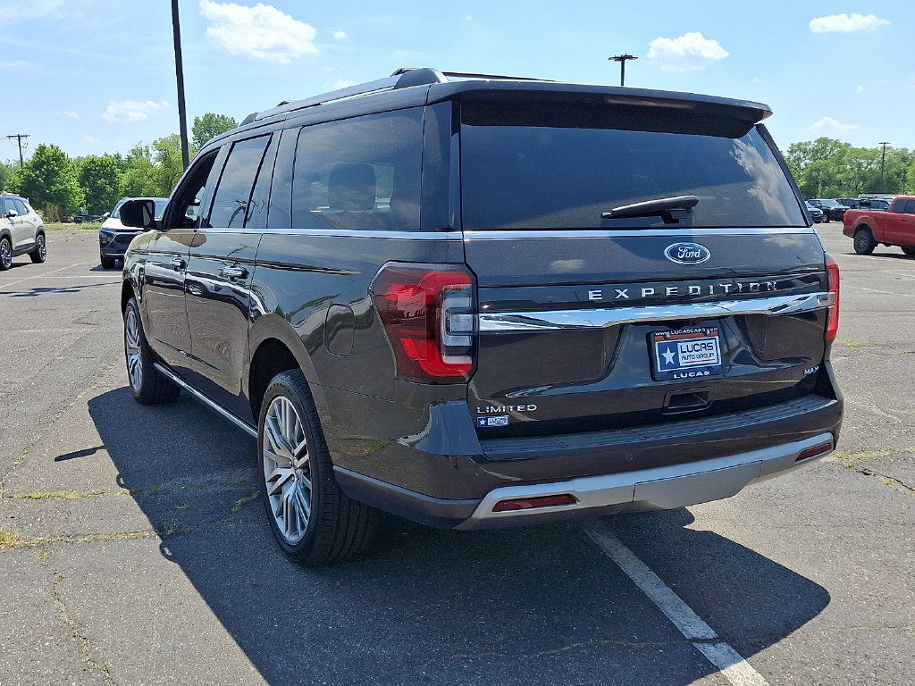 Used 2024 Ford Expedition Max Limited AWD/4WD image 9