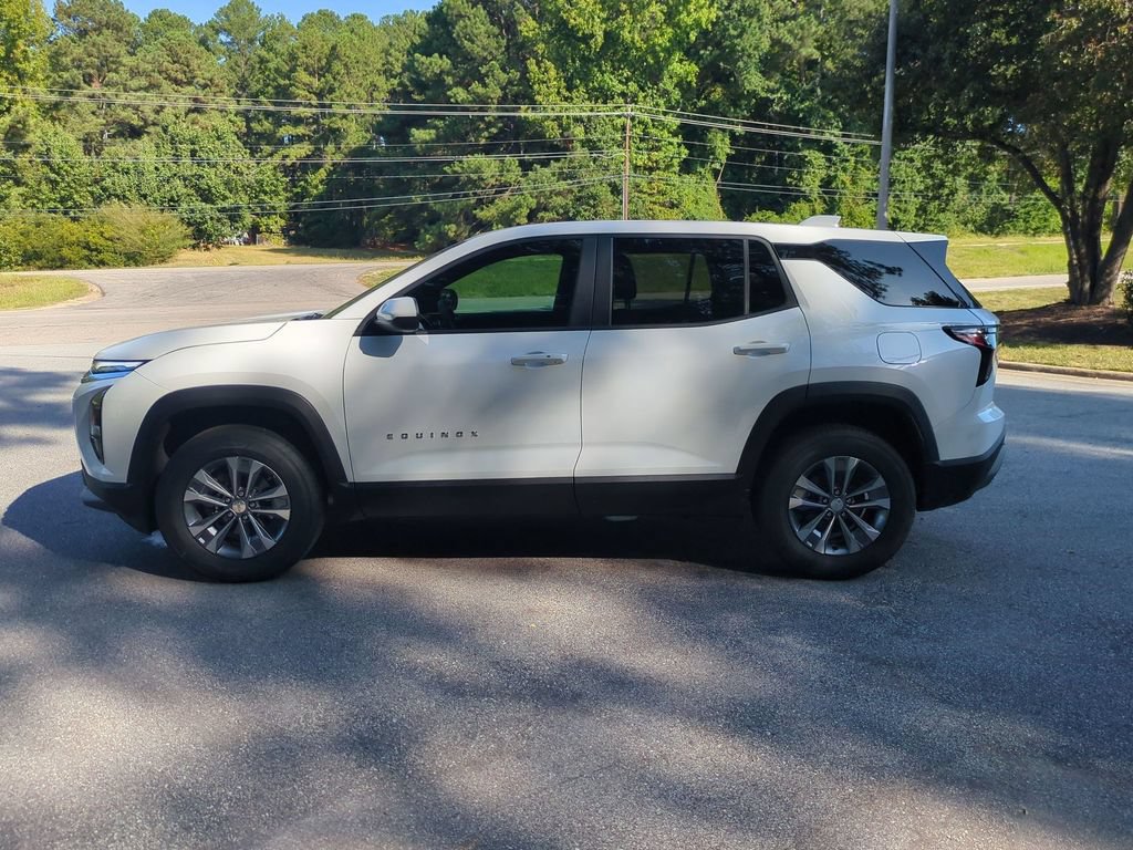 New 2026 Chevrolet Equinox LT FWD image 7