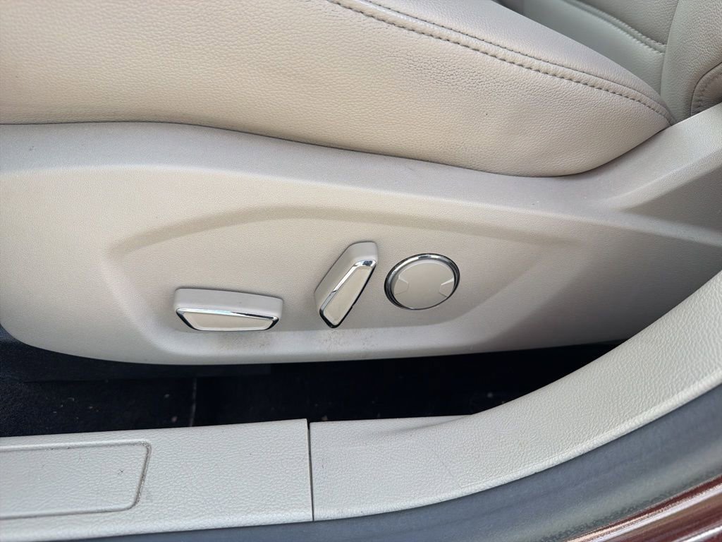 Used 2019 Ford Fusion SEL image 14