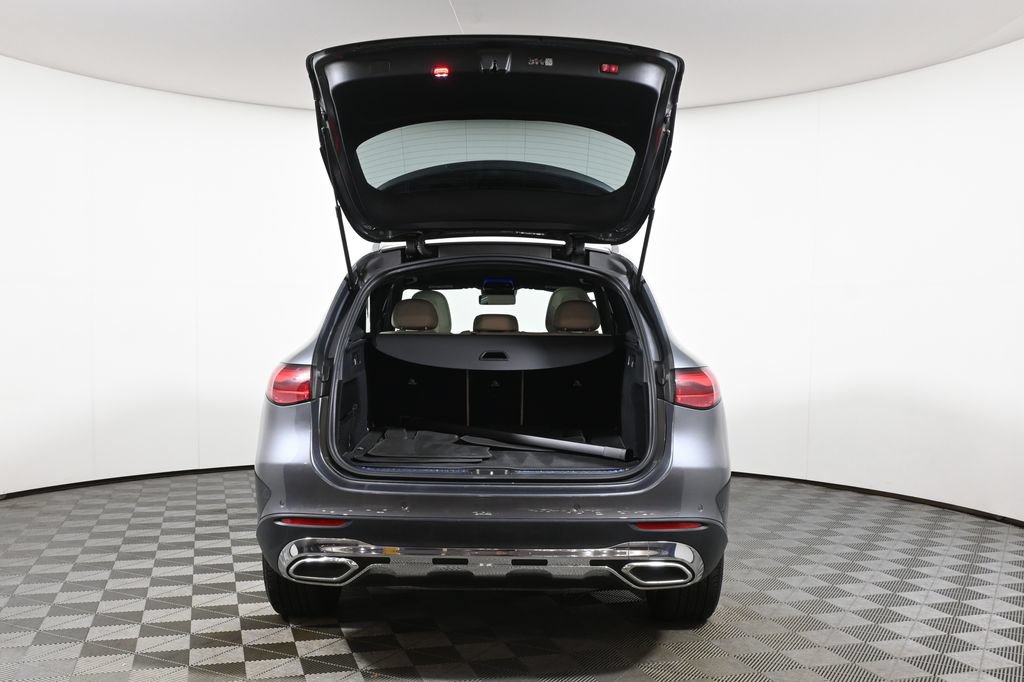 Used 2023 Mercedes-Benz GLC 300 4MATIC image 33