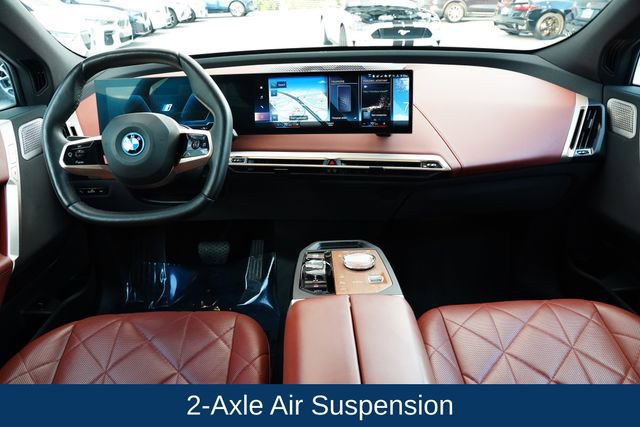 Used 2023 BMW iX xDrive50 w/ Premium Package AWD/4WD image 26