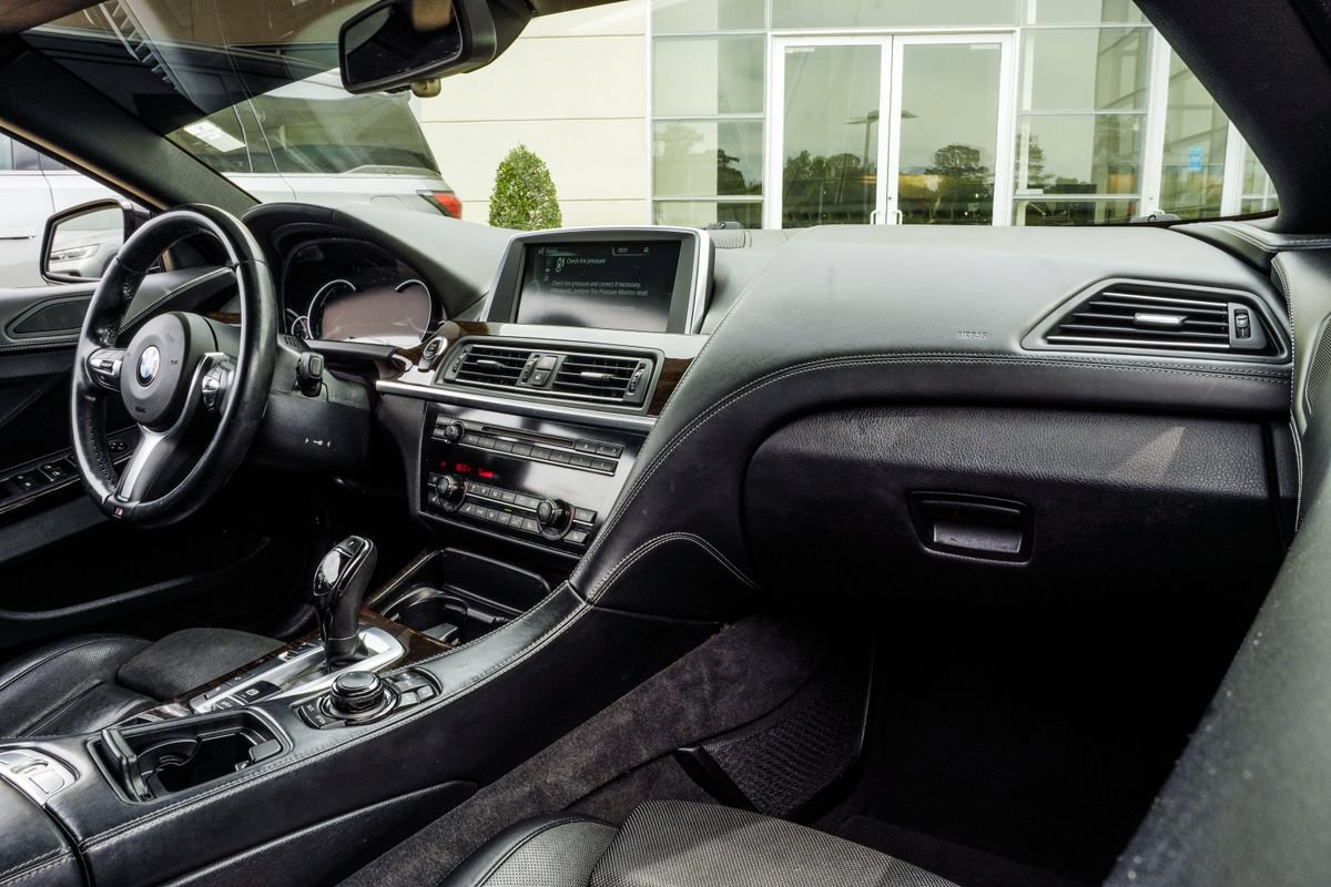 Used 2014 BMW 650i Convertible RWD image 16