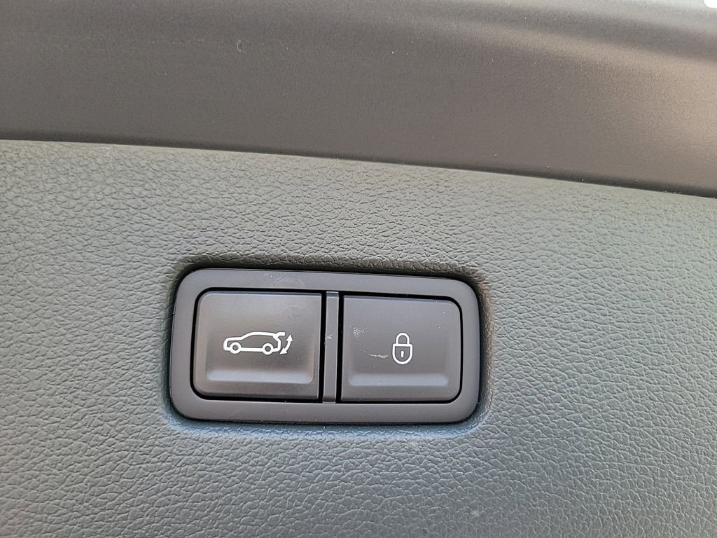 Used 2025 Genesis GV80 2.5T Advanced image 37