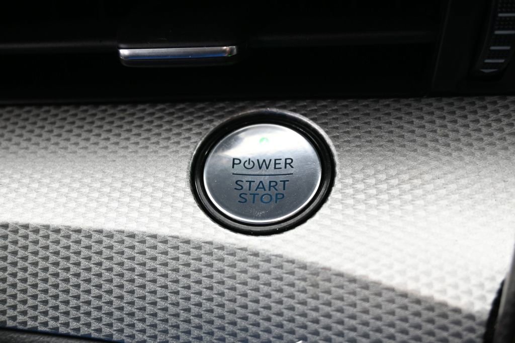 Used 2023 Ford Mustang Mach-E Select AWD/4WD image 23