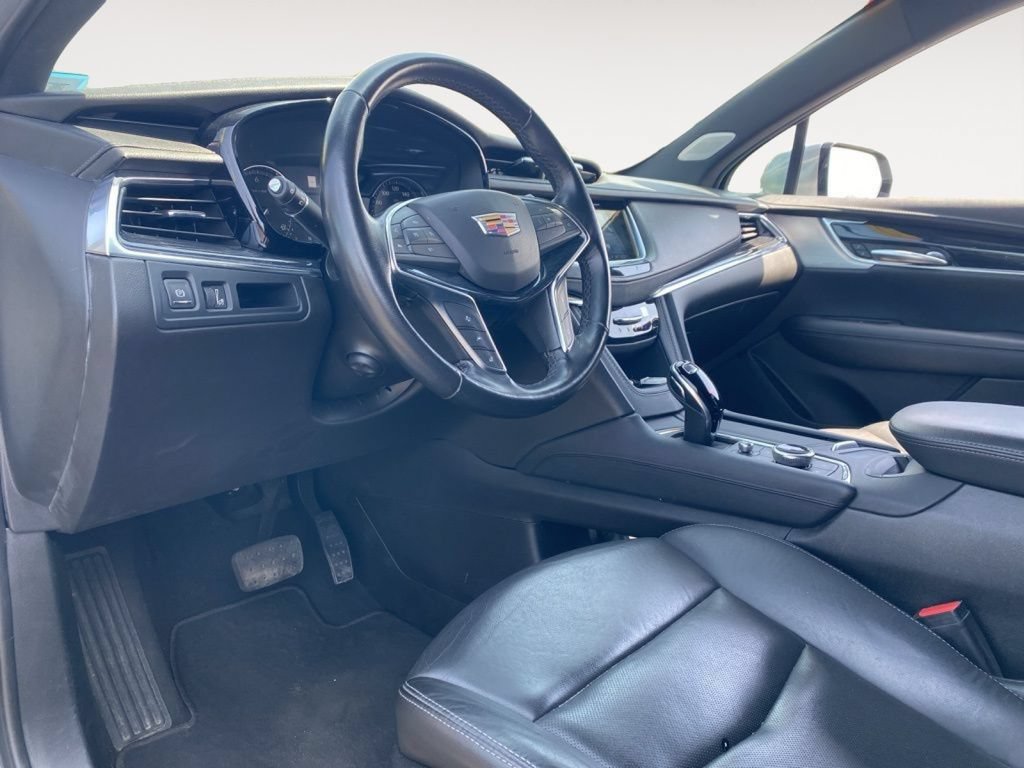 Used 2023 Cadillac XT5 Premium Luxury AWD/4WD image 17