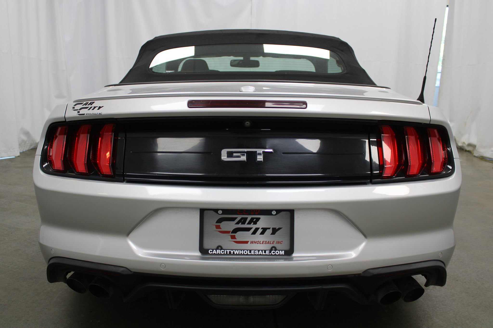 Used 2019 Ford Mustang GT Premium RWD image 7
